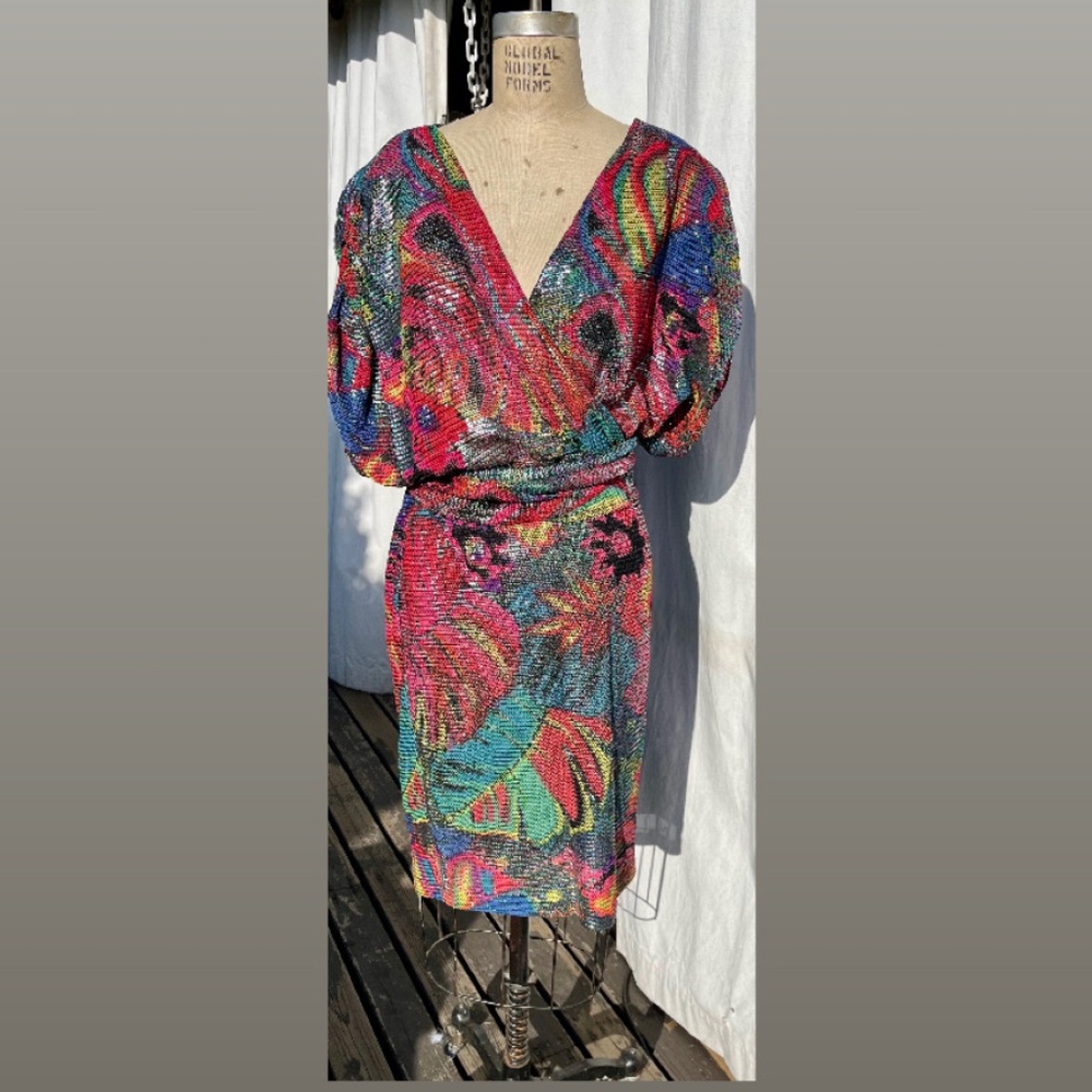 1980's Frances La Vie party dress metallic knit with matching belt size M